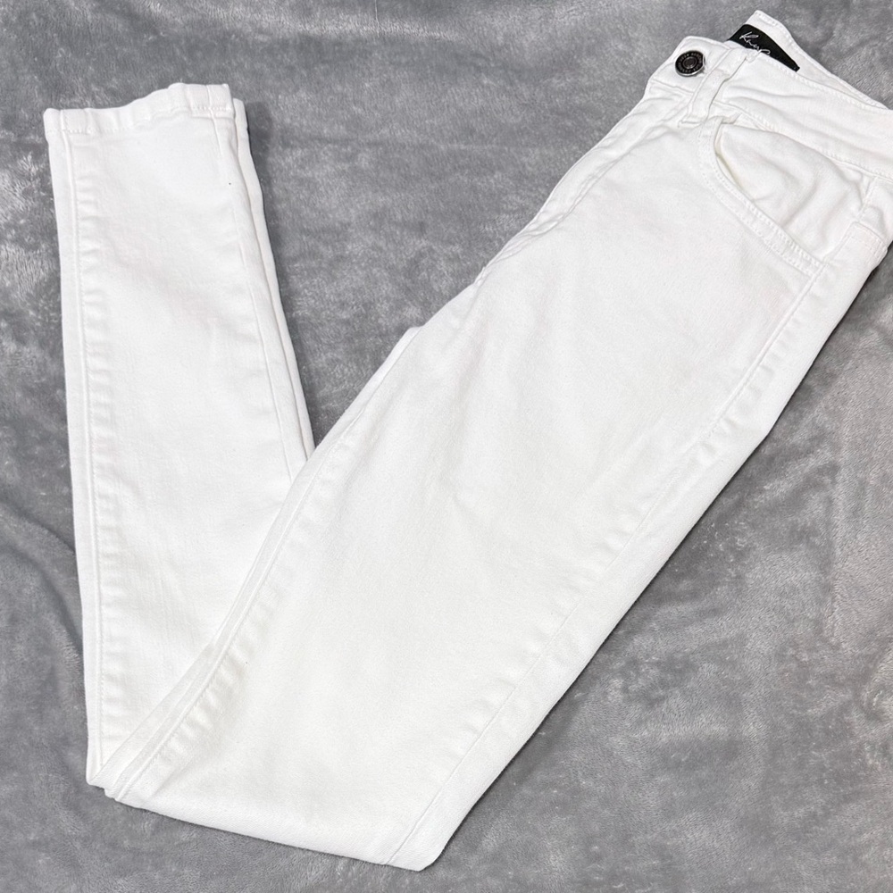 ~KanCan White Skinny Jeans